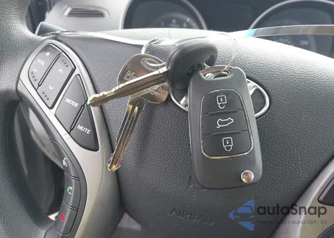 2013 Hyundai Elantra Gls from USA, damaged, VIN 5NPDH4AE9DH316758